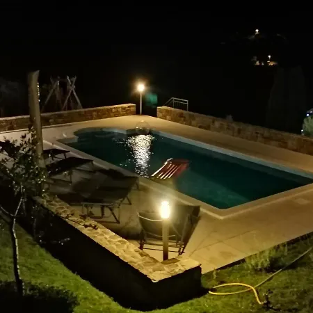 Сasa de vacaciones House Dol *